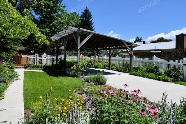 Tout savoir sur l'installation d'un carport fermé
