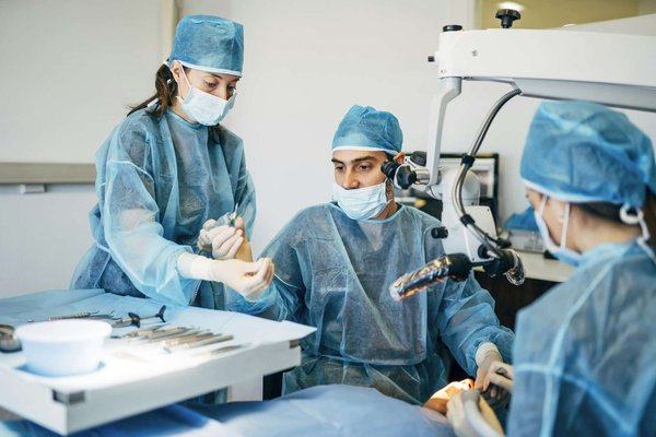 Quelle est la technologie utilisée dans les cliniques dentaires à Laval ?